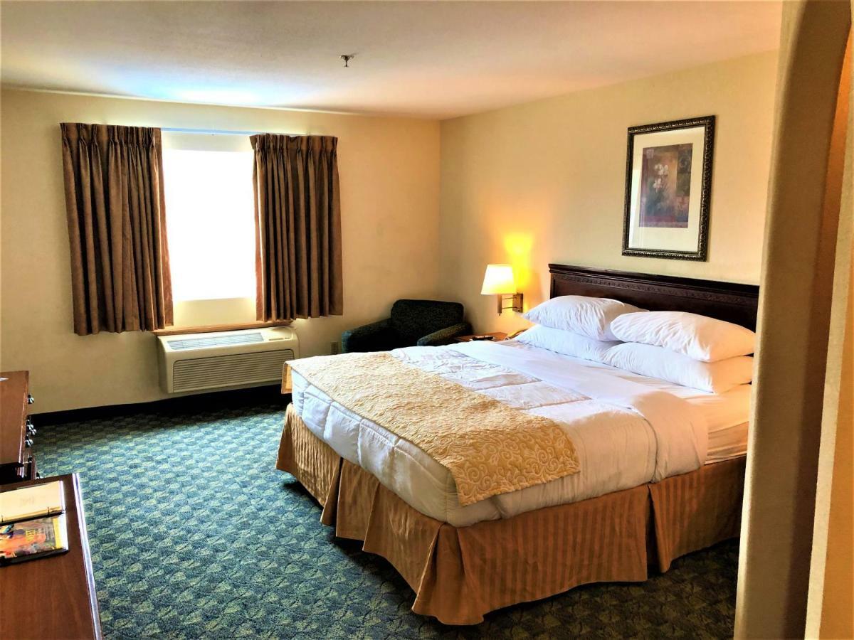 The BW Hotel برانسون المظهر الخارجي الصورة